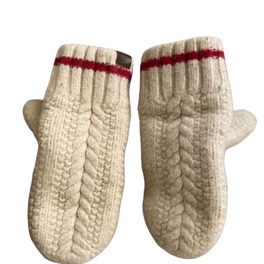 Roots ivory red trim winter warm mittens